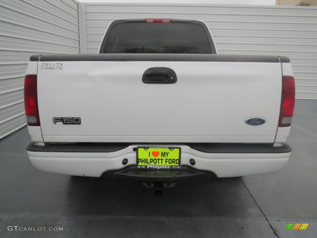 2002 F150 XL SuperCab - Oxford White / Medium Graphite photo #4