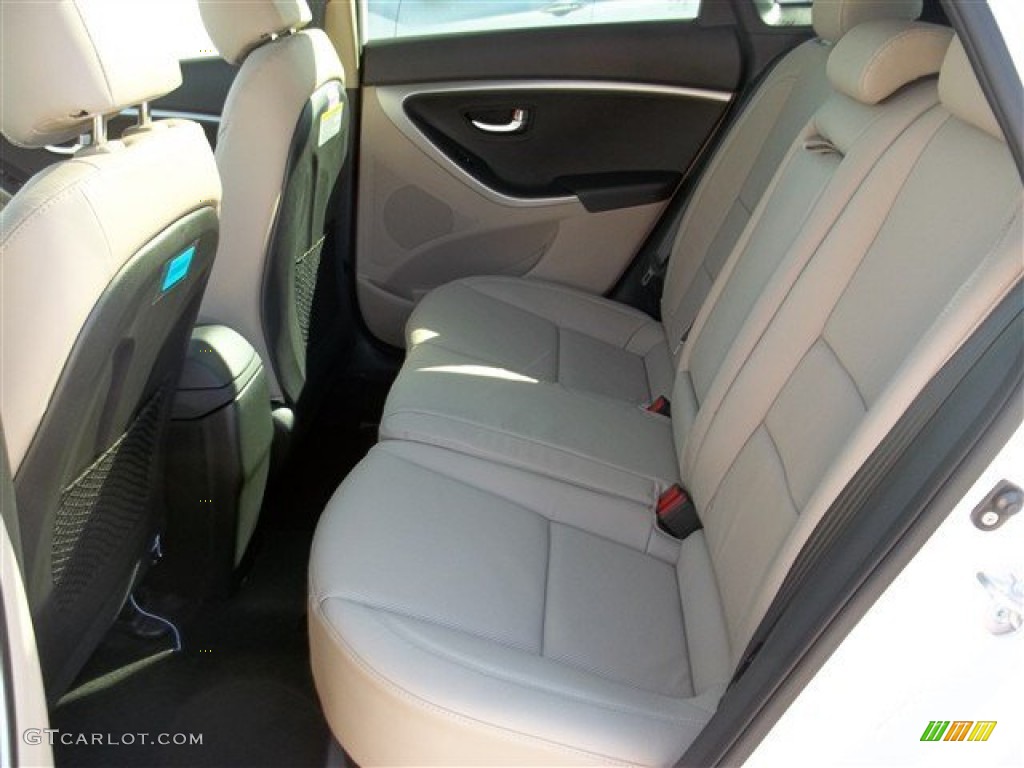 2013 Elantra GT - Monaco White / Beige photo #15
