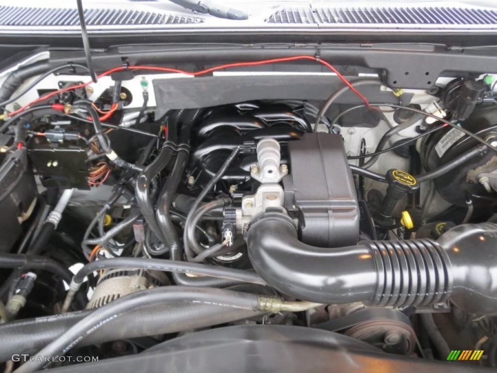 2002 F150 XL SuperCab - Oxford White / Medium Graphite photo #22