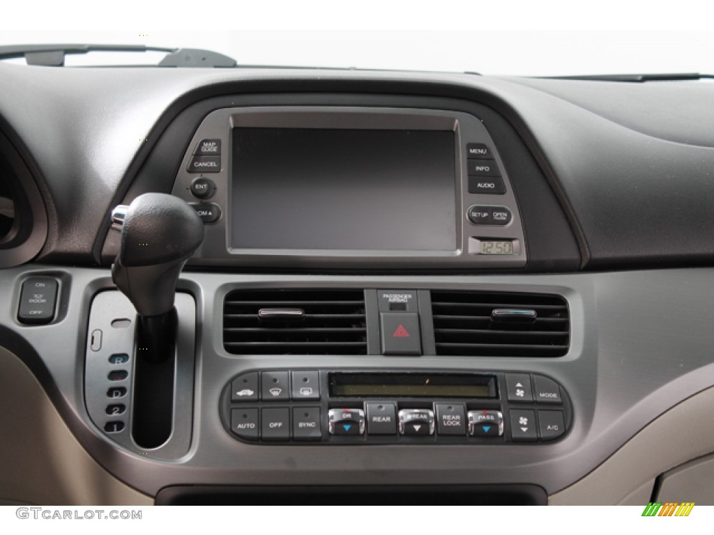 2005 Honda Odyssey EX-L Controls Photo #75967495