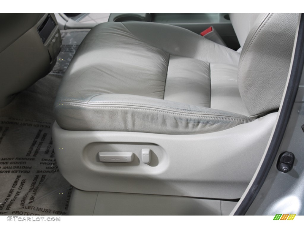 2005 Honda Odyssey EX-L Rear Seat Photo #75967651