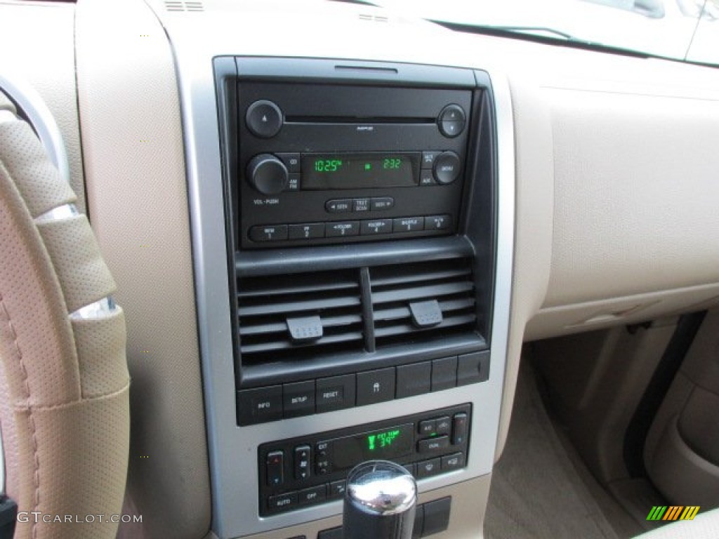 2007 Mountaineer AWD - Dark Cherry Metallic / Camel photo #20
