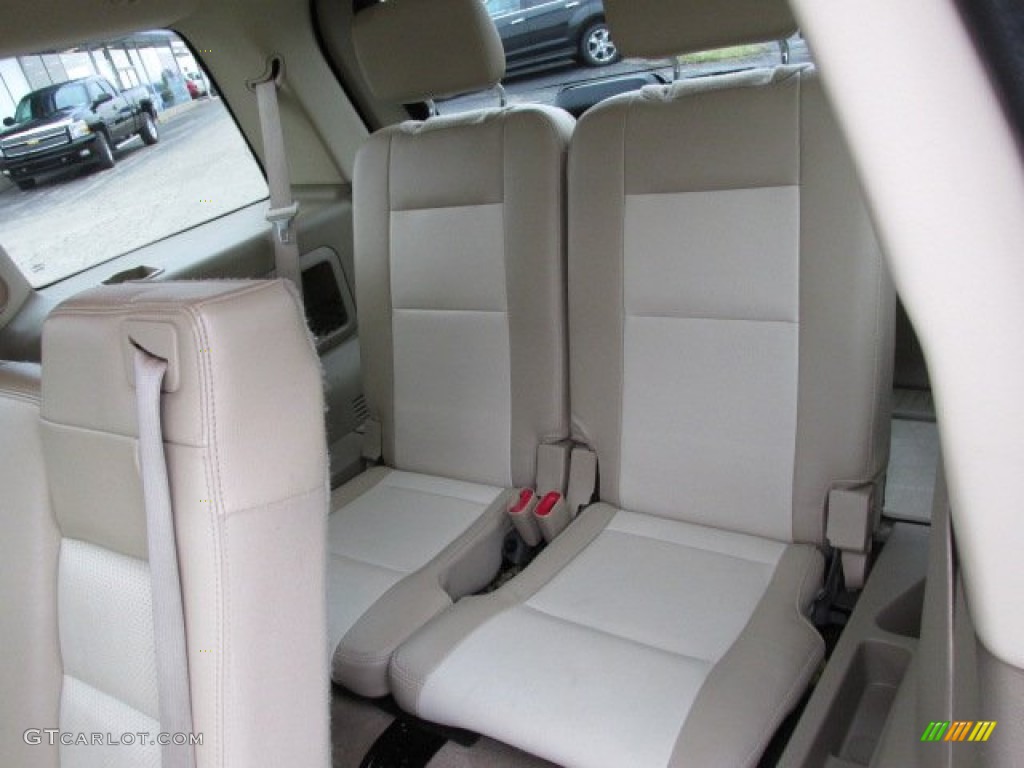 2007 Mountaineer AWD - Dark Cherry Metallic / Camel photo #27