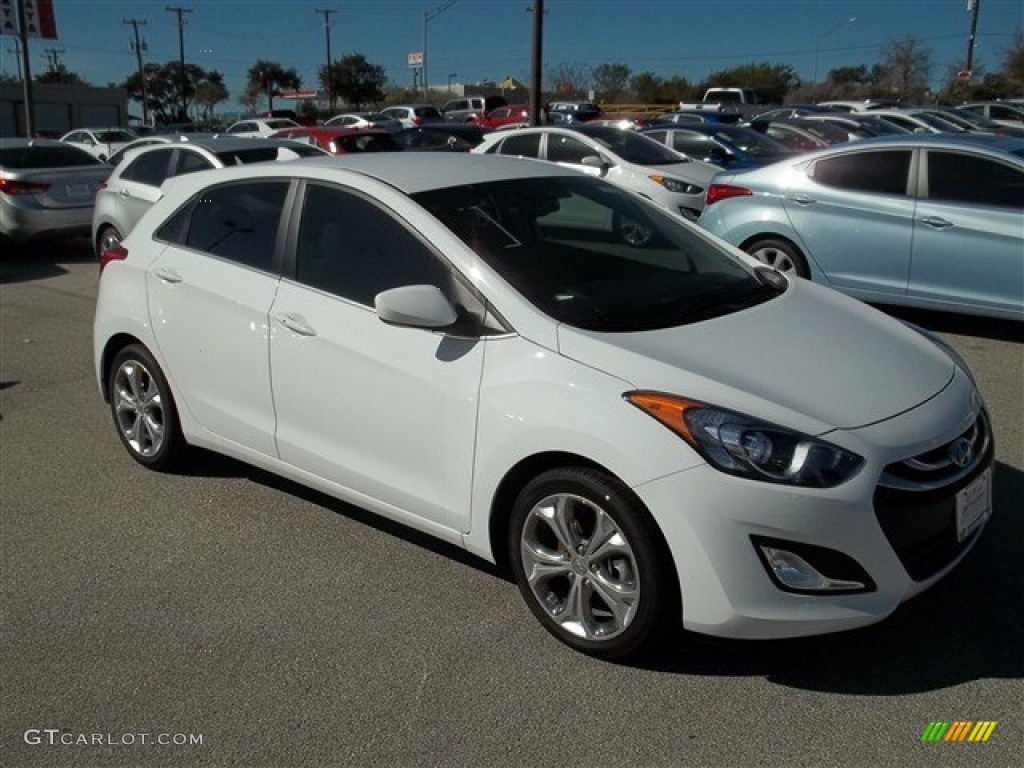 2013 Elantra GT - Monaco White / Beige photo #2