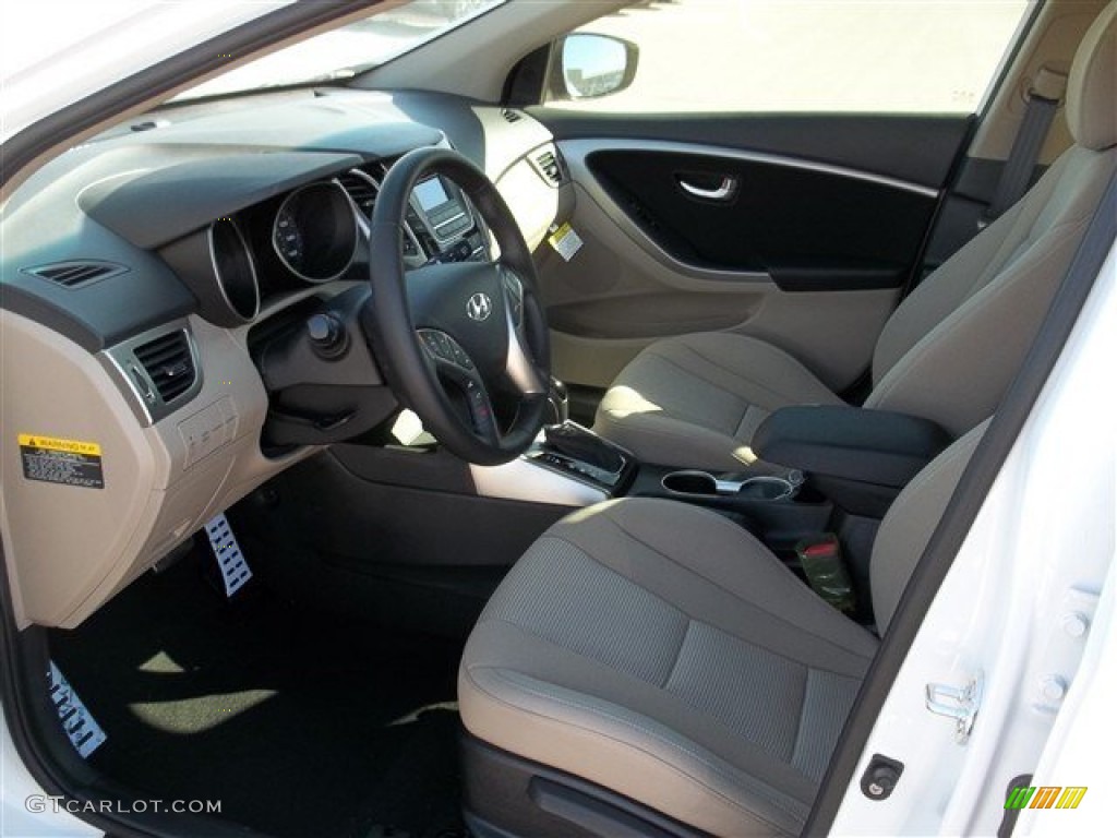2013 Elantra GT - Monaco White / Beige photo #8