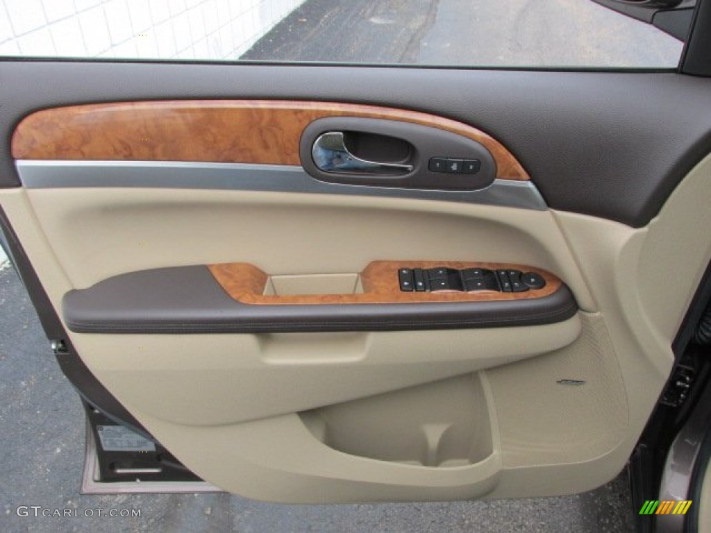 2009 Buick Enclave CXL AWD Cocoa/Cashmere Door Panel Photo #75970987