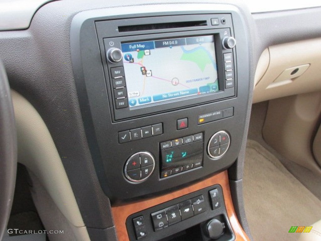 2009 Buick Enclave CXL AWD Controls Photo #75971032