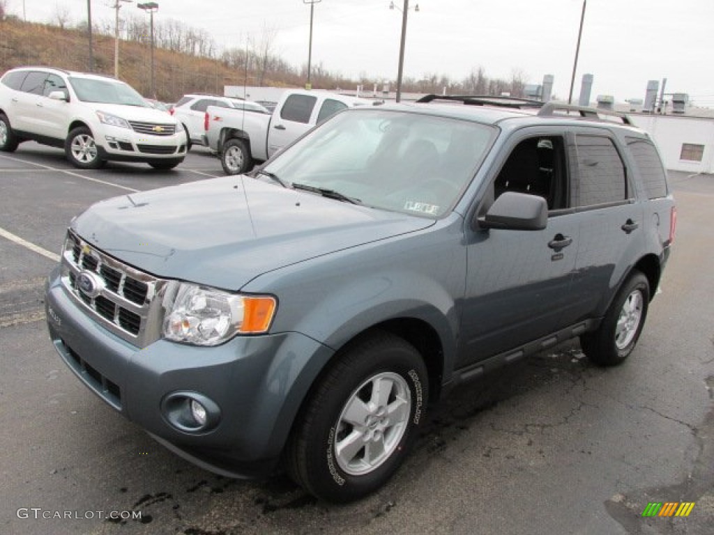 2010 Escape XLT 4WD - Steel Blue Metallic / Charcoal Black photo #6