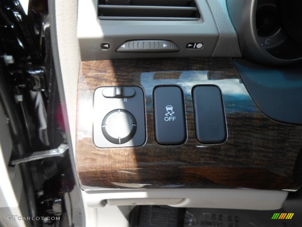 2013 MDX SH-AWD Technology - Crystal Black Pearl / Graystone photo #23