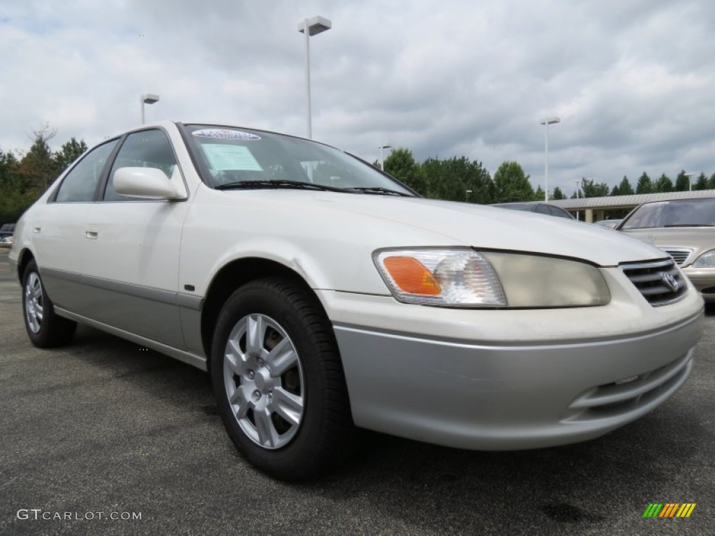 Super White 2001 Toyota Camry CE Exterior Photo #75974327