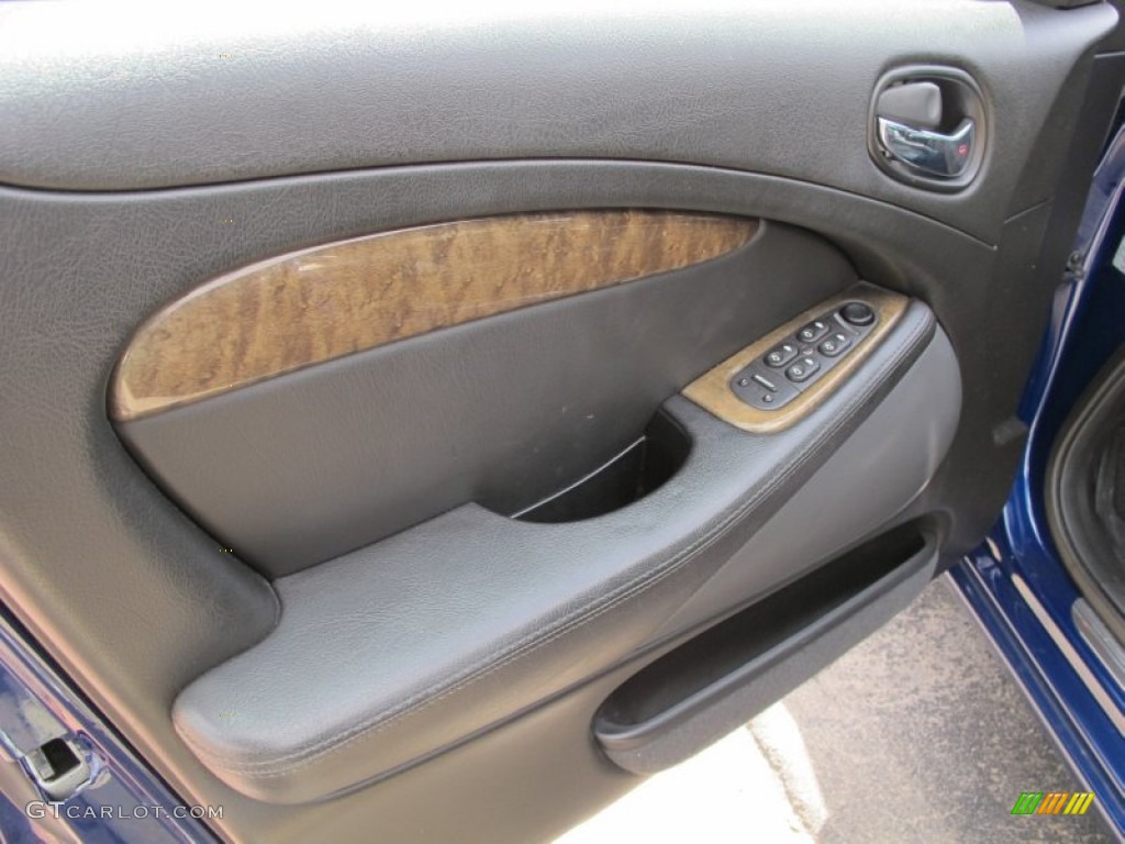 2002 Jaguar S-Type 4.0 Door Panel Photos