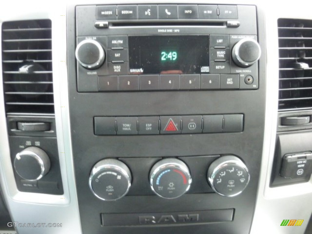 2010 Dodge Ram 1500 TRX4 Crew Cab 4x4 Controls Photo #75978334