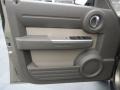 2007 Light Khaki Metallic Dodge Nitro SLT  photo #32