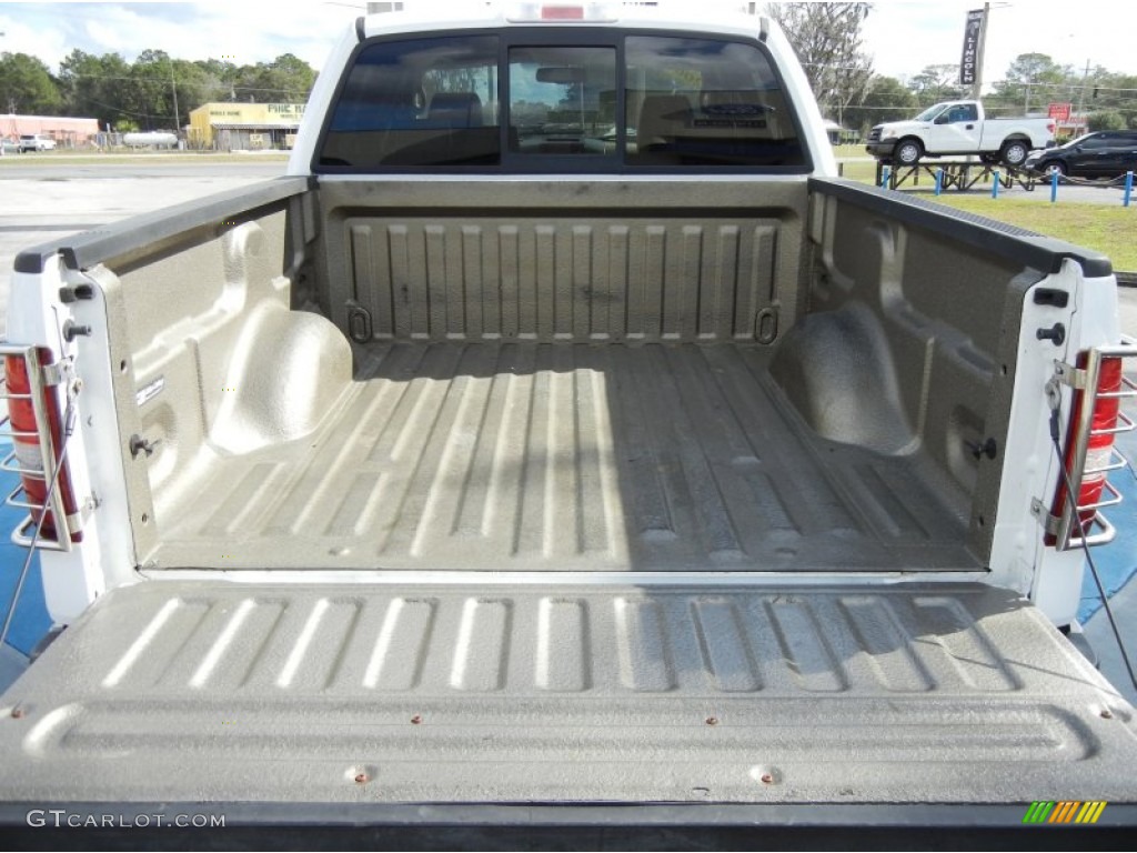 2006 F150 Lariat SuperCrew 4x4 - Oxford White / Tan photo #5