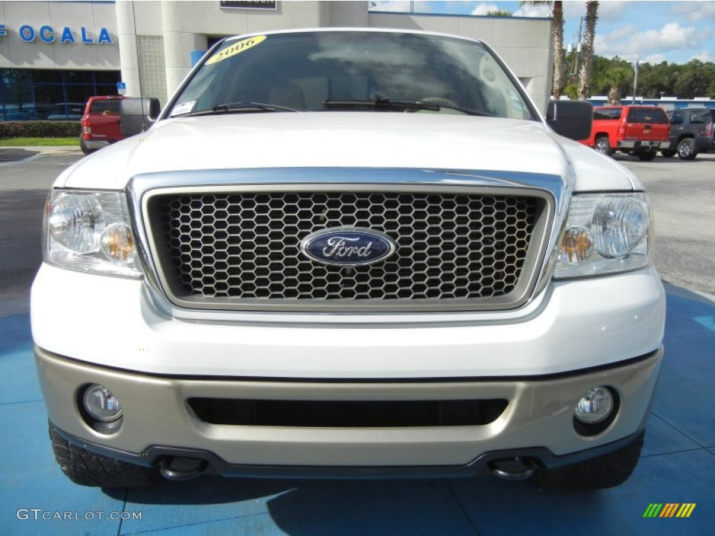2006 F150 Lariat SuperCrew 4x4 - Oxford White / Tan photo #10