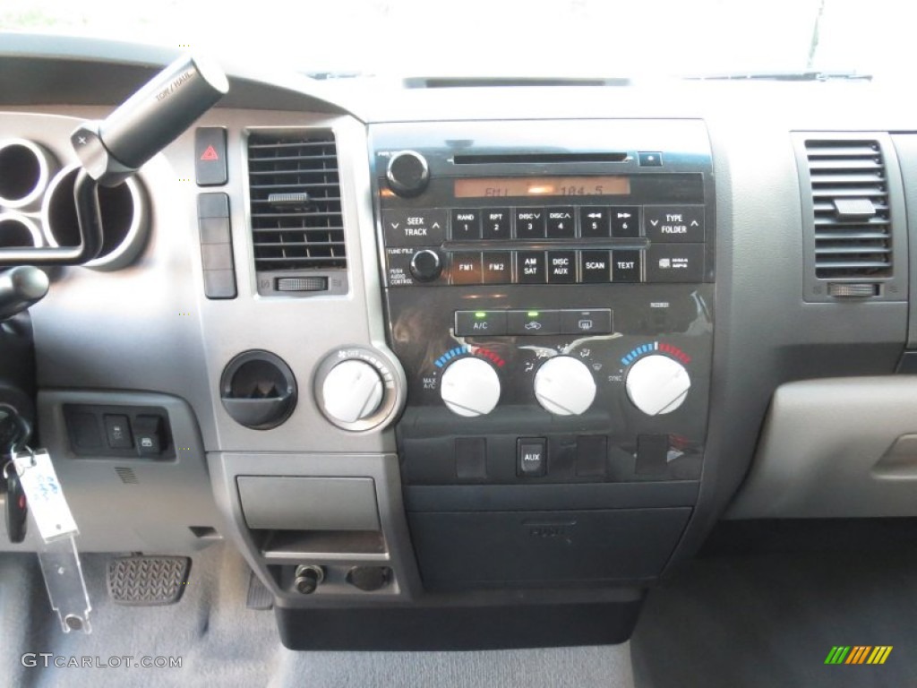 2010 Tundra CrewMax - Super White / Graphite Gray photo #32