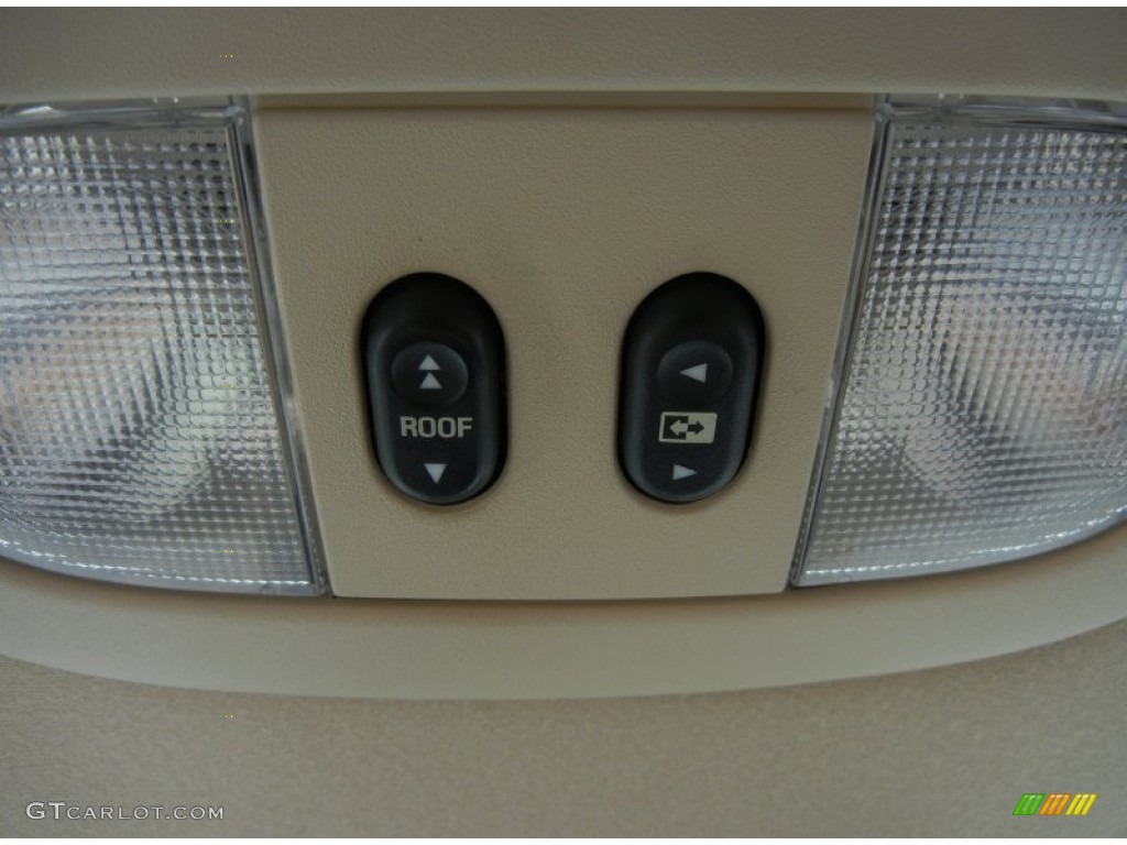 2006 F150 Lariat SuperCrew 4x4 - Oxford White / Tan photo #26