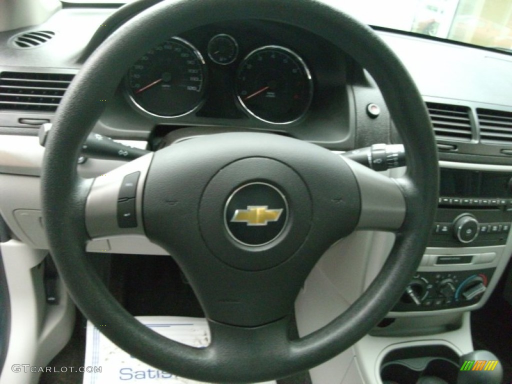 2010 Cobalt LS Sedan - Silver Moss Metallic / Gray photo #10