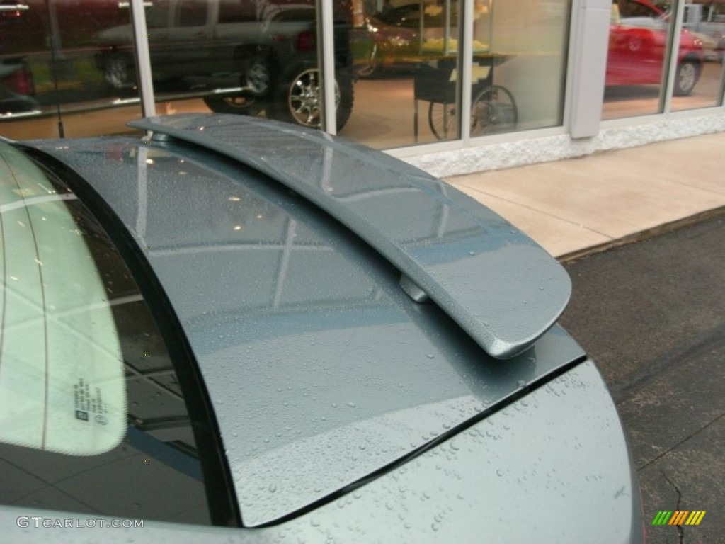 2010 Cobalt LS Sedan - Silver Moss Metallic / Gray photo #12