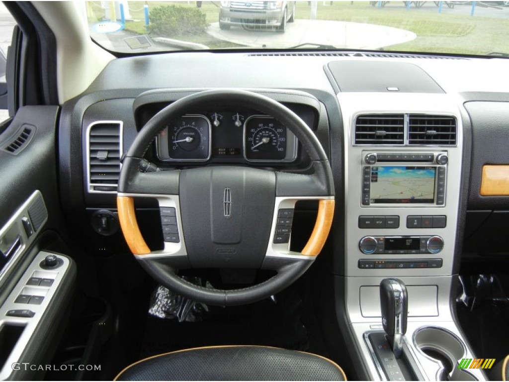 2010 Lincoln MKX FWD Charcoal Black Steering Wheel Photo #75984160