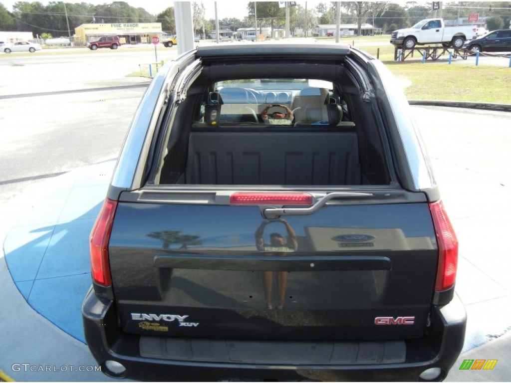 2004 GMC Envoy XUV SLT Trunk Photo #75985414