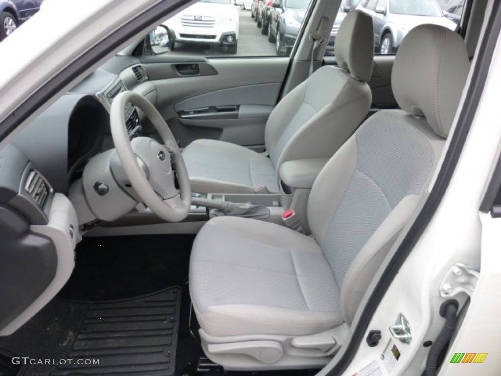 Platinum Interior 2012 Subaru Forester 2.5 X Photo #75986782