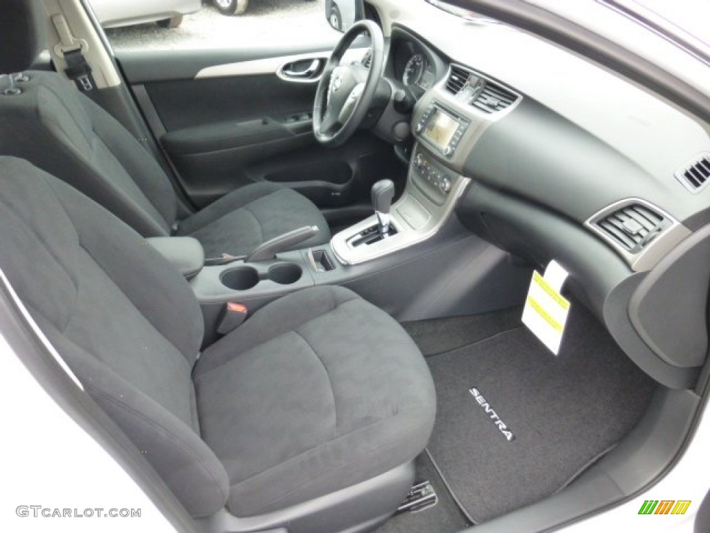 Charcoal Interior 2013 Nissan Sentra SV Photo #75987439