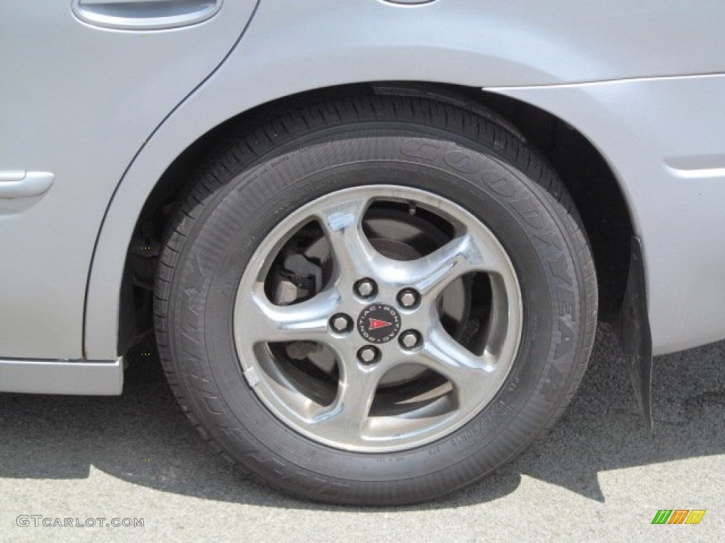 2004 Pontiac Bonneville SE Wheel Photos