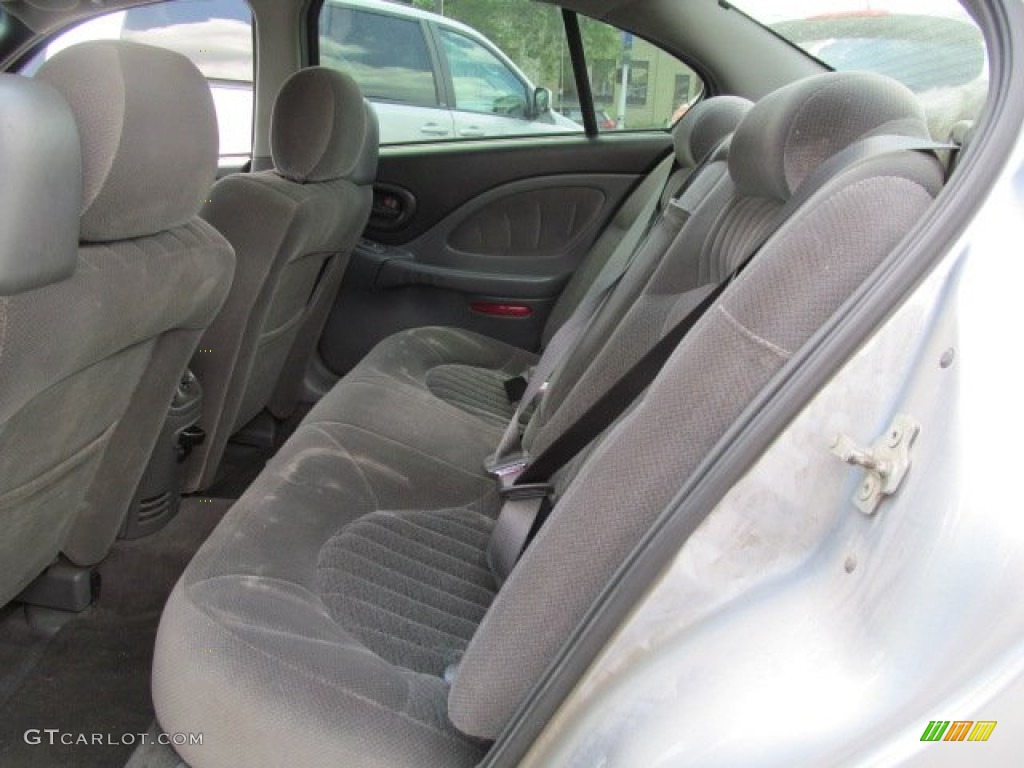 2004 Pontiac Bonneville SE Rear Seat Photo #75987865