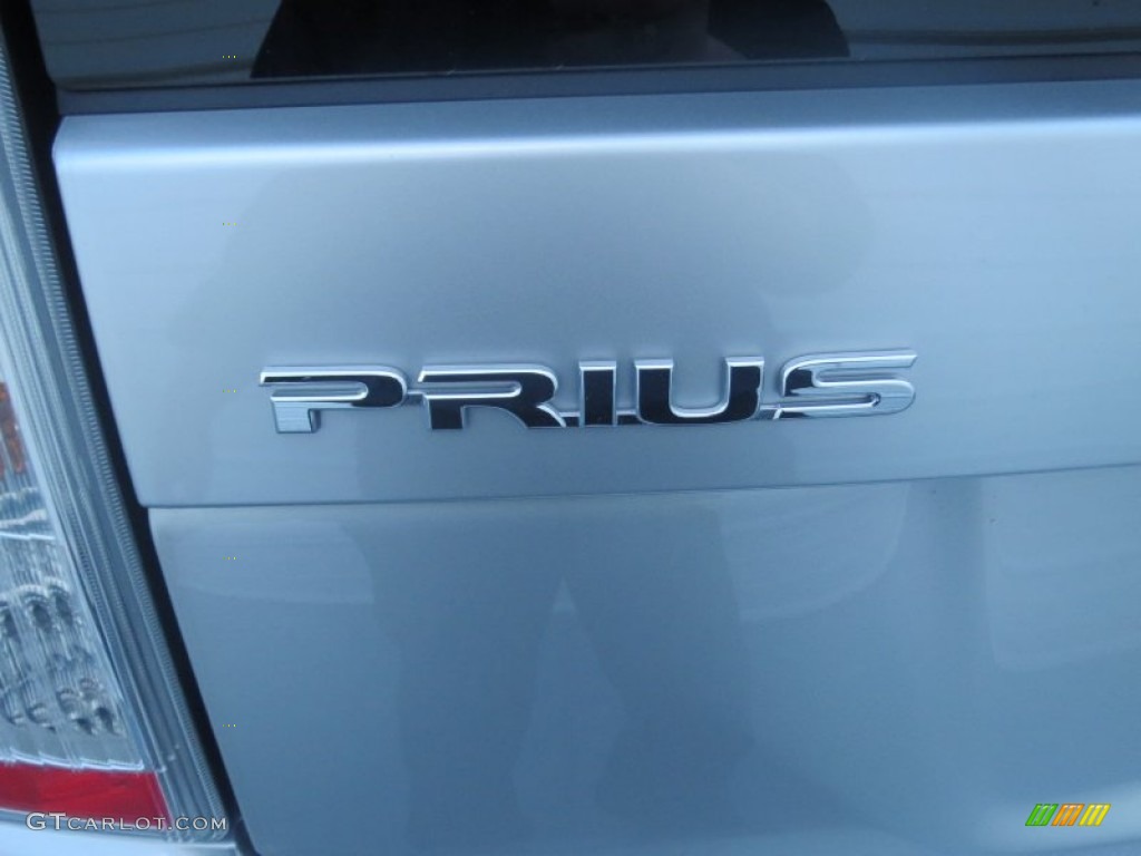 2013 Prius Three Hybrid - Classic Silver Metallic / Misty Gray photo #13