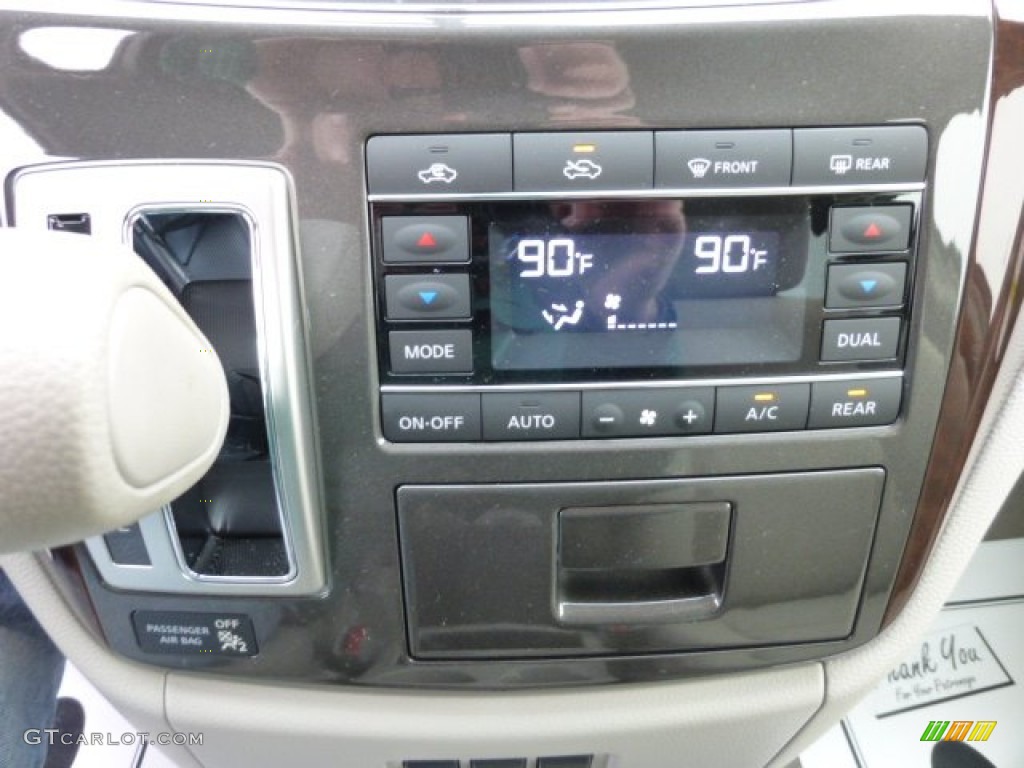 2013 Nissan Quest 3.5 SV Controls Photo #75990457