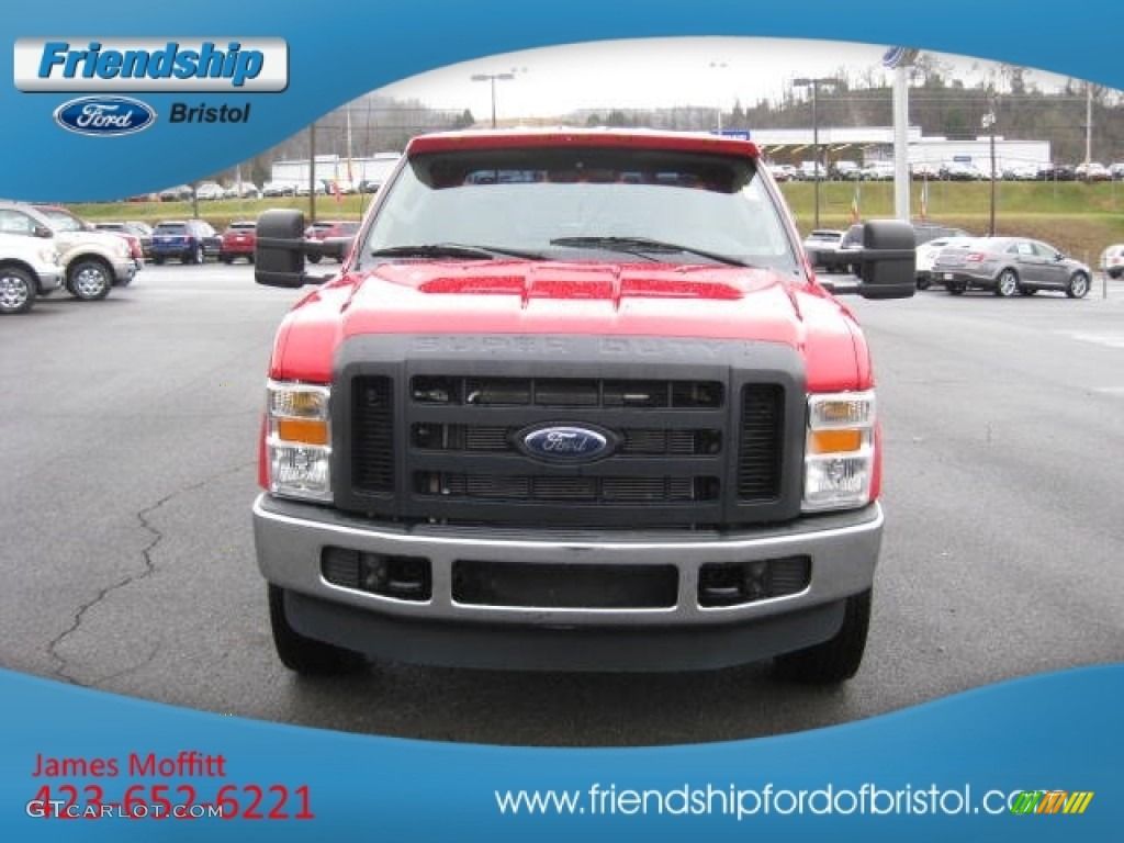 2008 F350 Super Duty XL Crew Cab 4x4 - Bright Red / Medium Stone photo #3