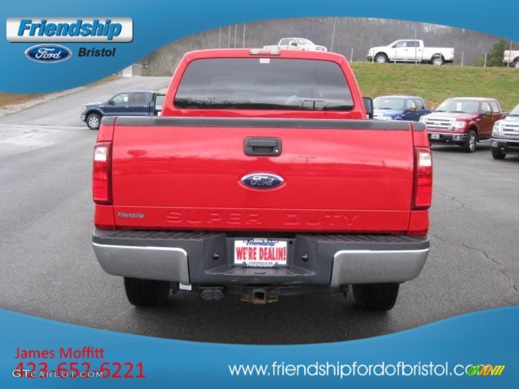 2008 F350 Super Duty XL Crew Cab 4x4 - Bright Red / Medium Stone photo #7