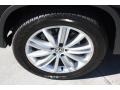 Deep Black Metallic - Tiguan SE 4Motion Photo No. 4