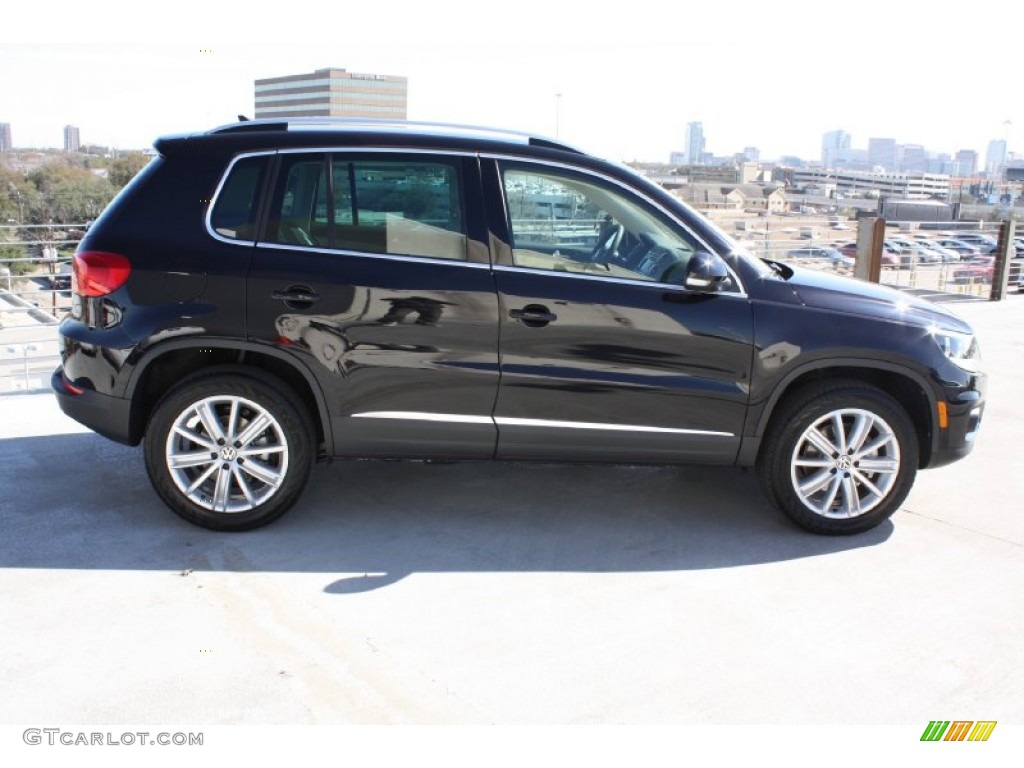 Deep Black Metallic 2013 Volkswagen Tiguan SE 4Motion Exterior Photo #75991429