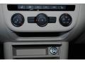 White Gold Metallic - Tiguan SE Photo No. 16