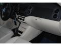 White Gold Metallic - Tiguan SE Photo No. 26