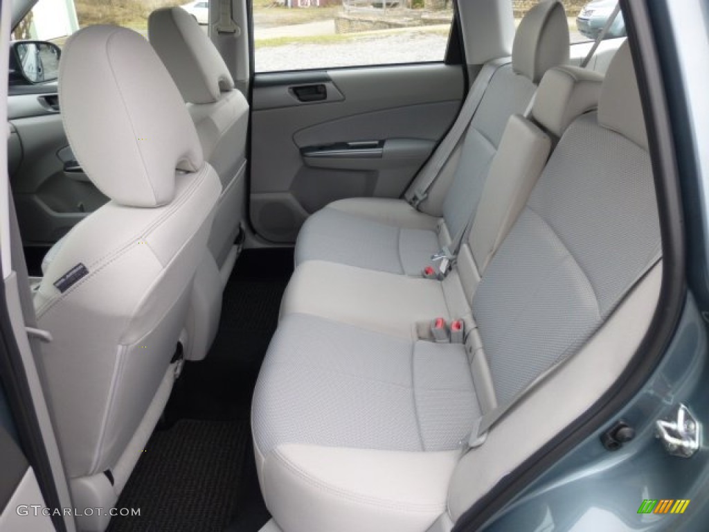 2013 Subaru Forester 2.5 X Rear Seat Photo #75992278