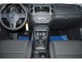 Deep Black Metallic - Tiguan S Photo No. 20