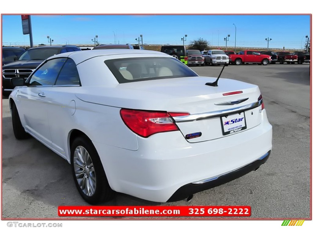 2013 200 Limited Hard Top Convertible - Bright White / Black/Light Frost Beige photo #32