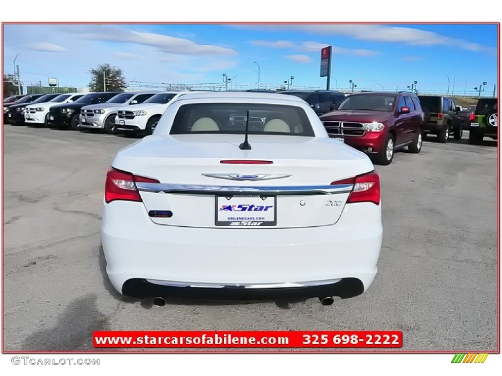 2013 200 Limited Hard Top Convertible - Bright White / Black/Light Frost Beige photo #33