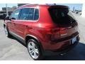Wild Cherry Metallic - Tiguan SEL Photo No. 5
