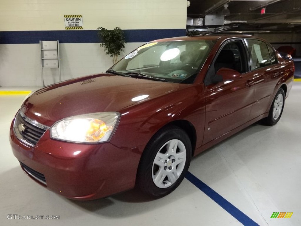 2007 Malibu LT Sedan - Sport Red Metallic / Ebony Black photo #2