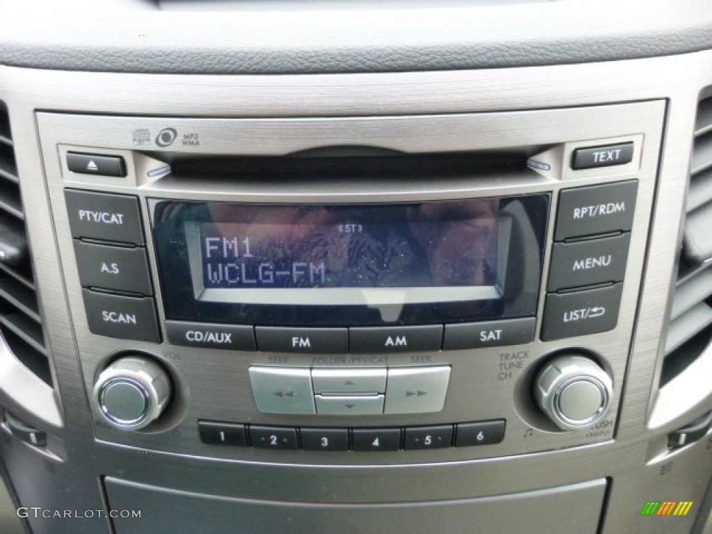 2013 Subaru Outback 2.5i Premium Audio System Photo #75993988