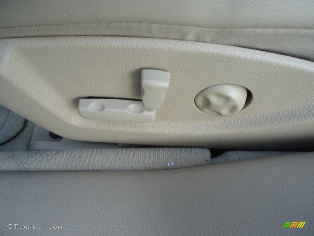 2005 STS V6 - Silver Green / Cashmere photo #23