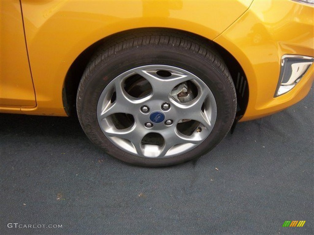 2012 Ford Fiesta SES Hatchback Wheel Photo #75995917