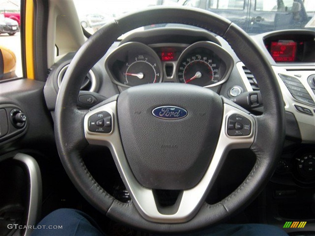 2012 Ford Fiesta SES Hatchback Charcoal Black Steering Wheel Photo #75996162