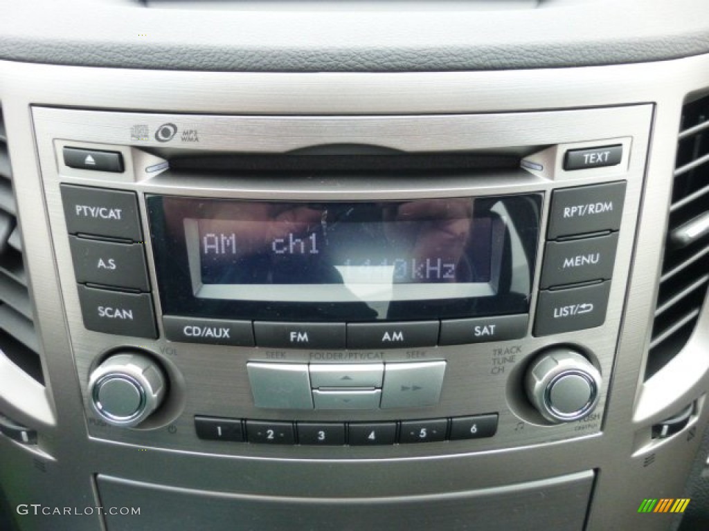 2013 Subaru Legacy 2.5i Premium Audio System Photos