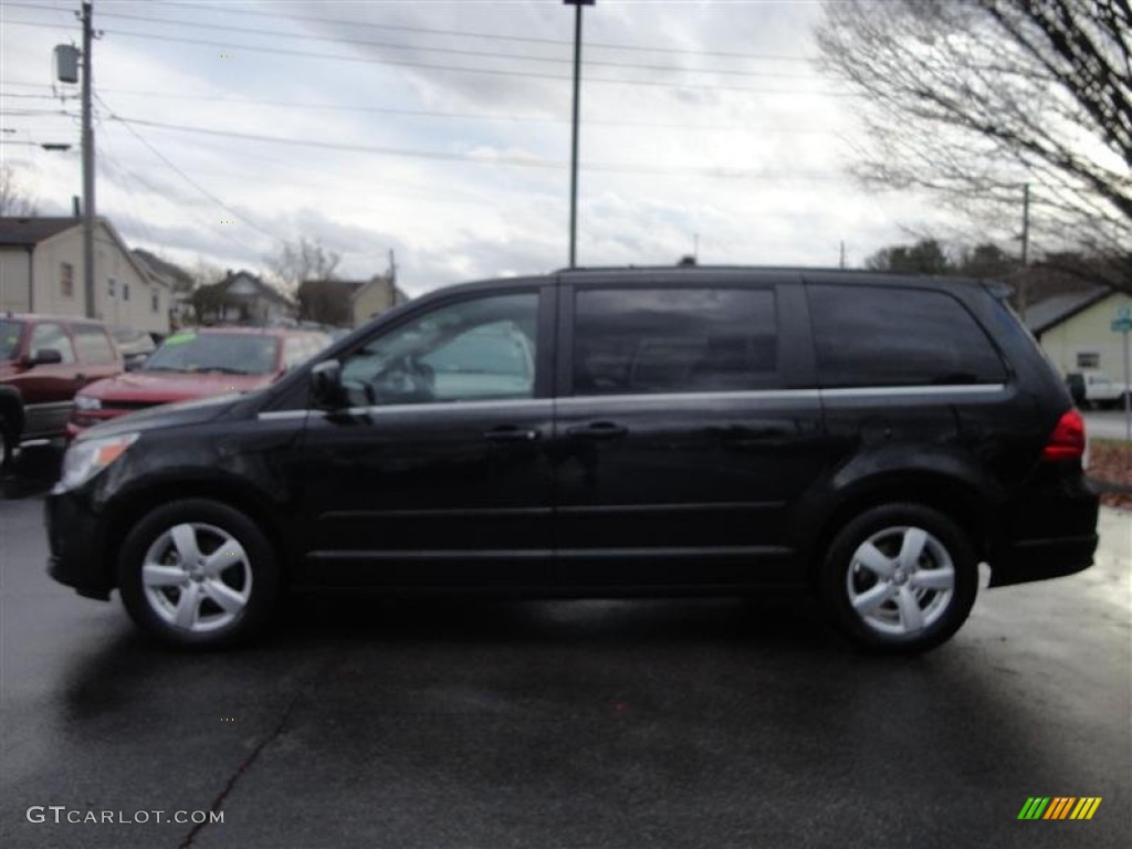 Nocturne Black Metallic 2011 Volkswagen Routan SE Exterior Photo #75997456