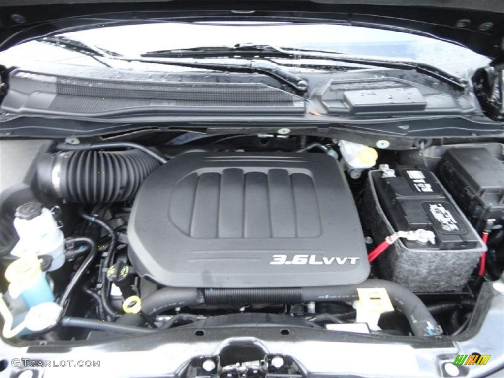 2011 Volkswagen Routan SE 3.6 Liter DOHC 24-Valve VVT V6 Engine Photo #75997689
